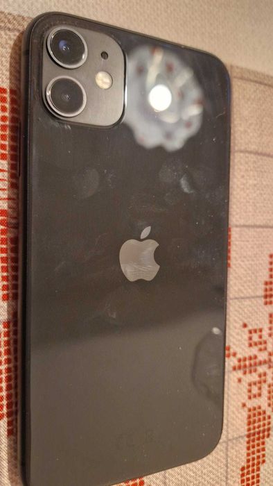 iPhone 11 – second hand – stare foarte bună
