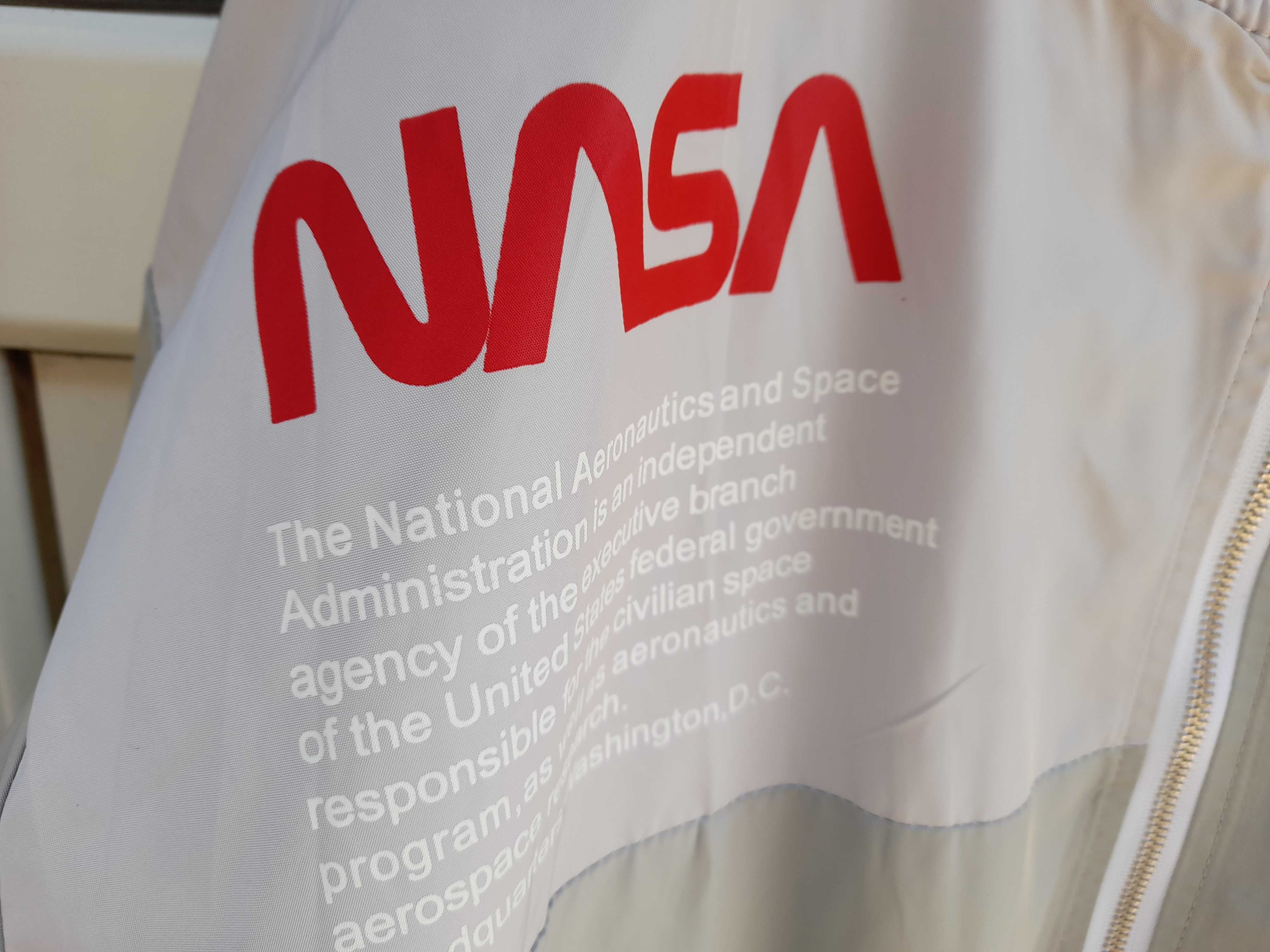 Geaca 3M NASA staff noua marime 3XL pe america L europa.