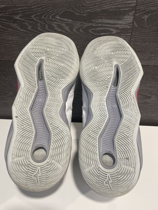 MIZUNO Wave Dimension hallsko herre White