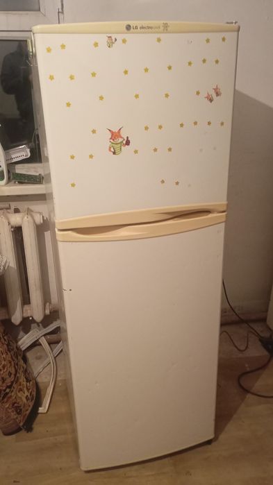 Продам холодильник в хорошем состоянии. Доставка