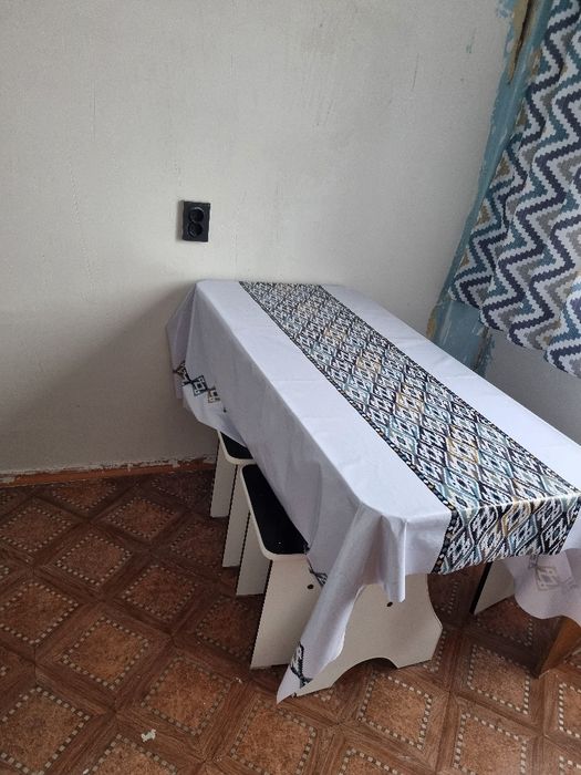 Продам стол комплект