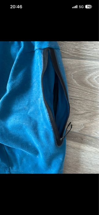 Pantaloni scurti nike tech