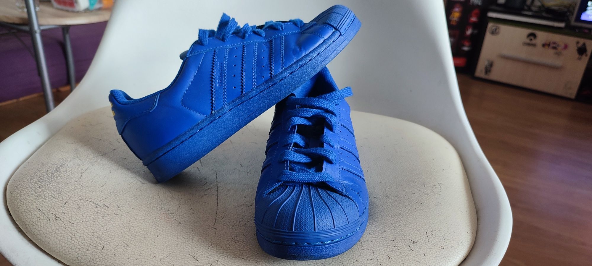 Adidas superstar Pharrell Williams 38