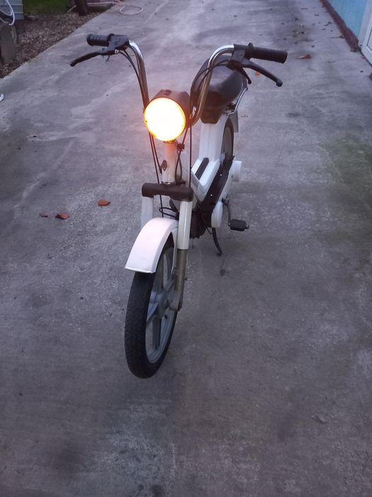 Vând moped Piaggio locație Vidra Ilfov preț 2500 lei