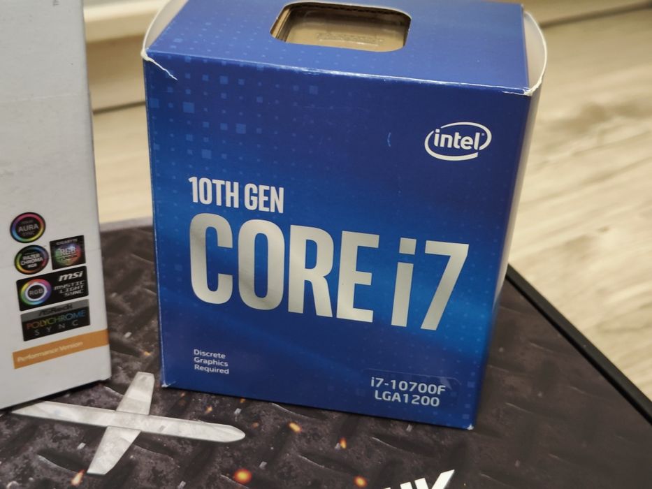 Геймърски компютър i7-10700F / GTX 1080 Ti 11GB/ 32GB RAM / SSD 2TB –