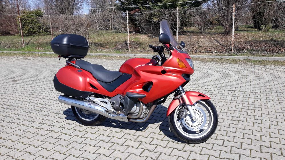 Deauville NT650V 2006