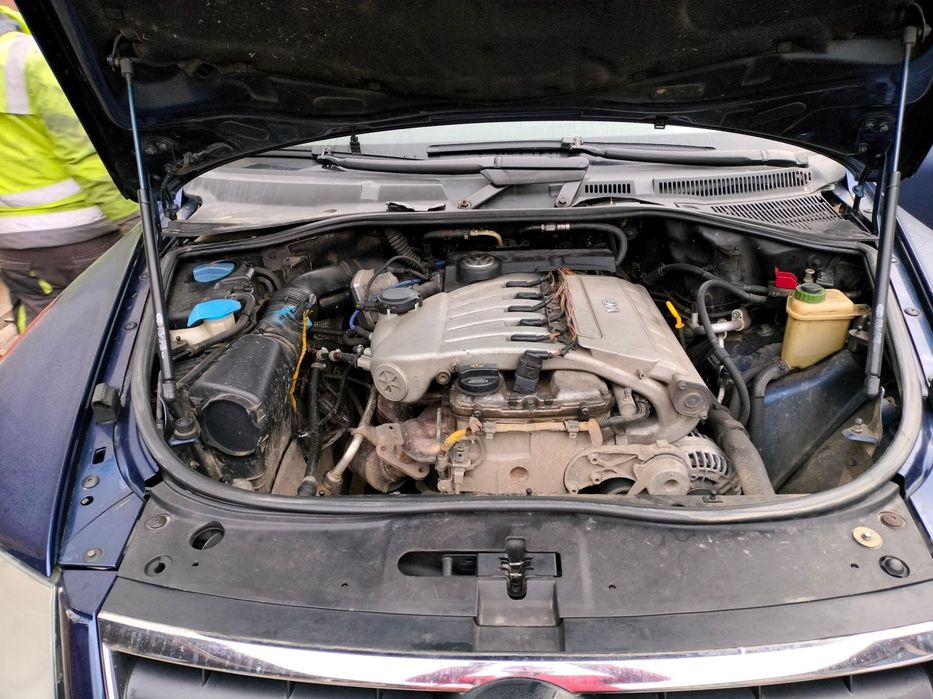 Dezmembrari  VW TOUAREG (7L)  2002  > 2010 3.2 V6 Benzina