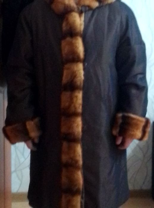 Пальто  осенне-весеннее с натуральным мехом