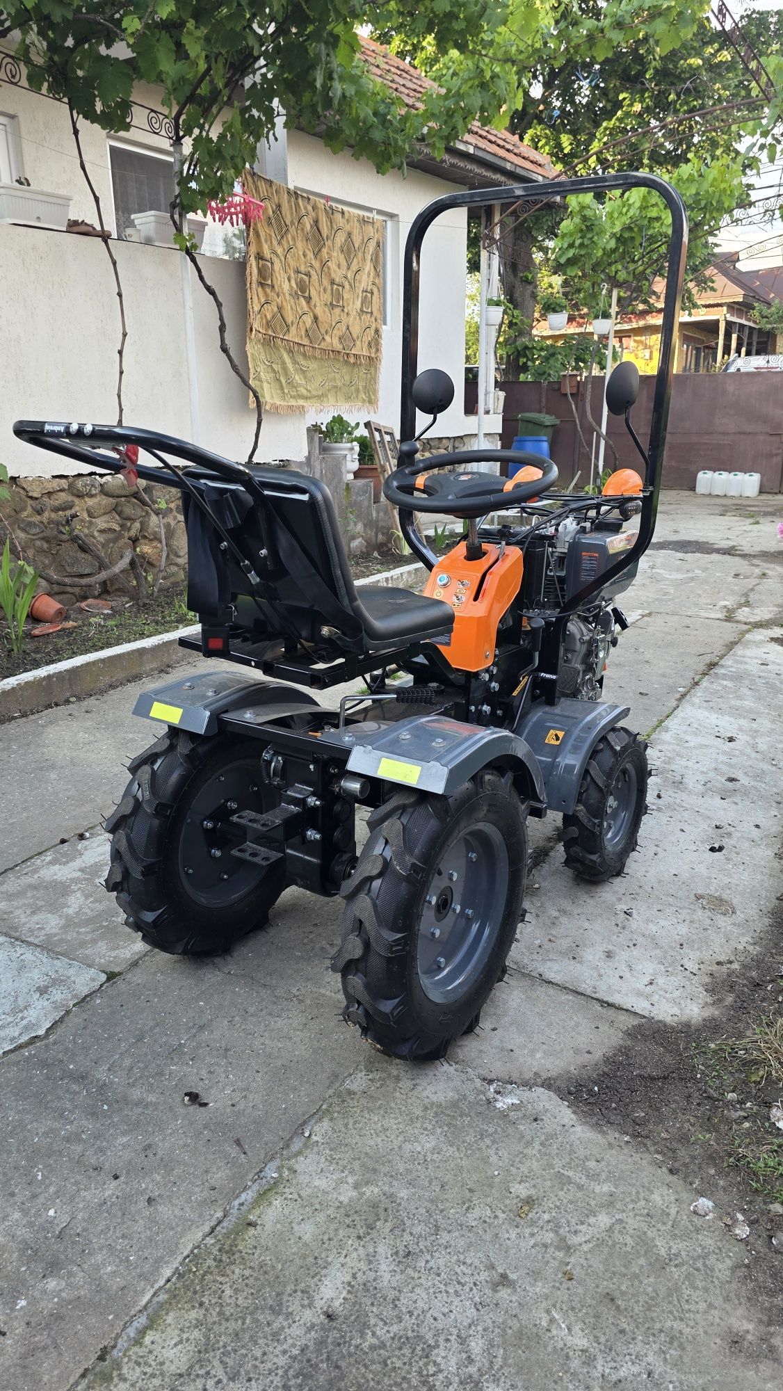 Motocultor ride on 4x4 Diesel! Nou! Nefolosit!