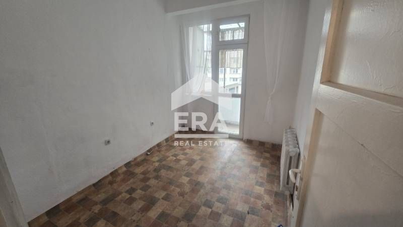 Дава се под наем Двустаен апартамент в София, Лозенец - 50 кв.м за 280.5 € - Снимка #3