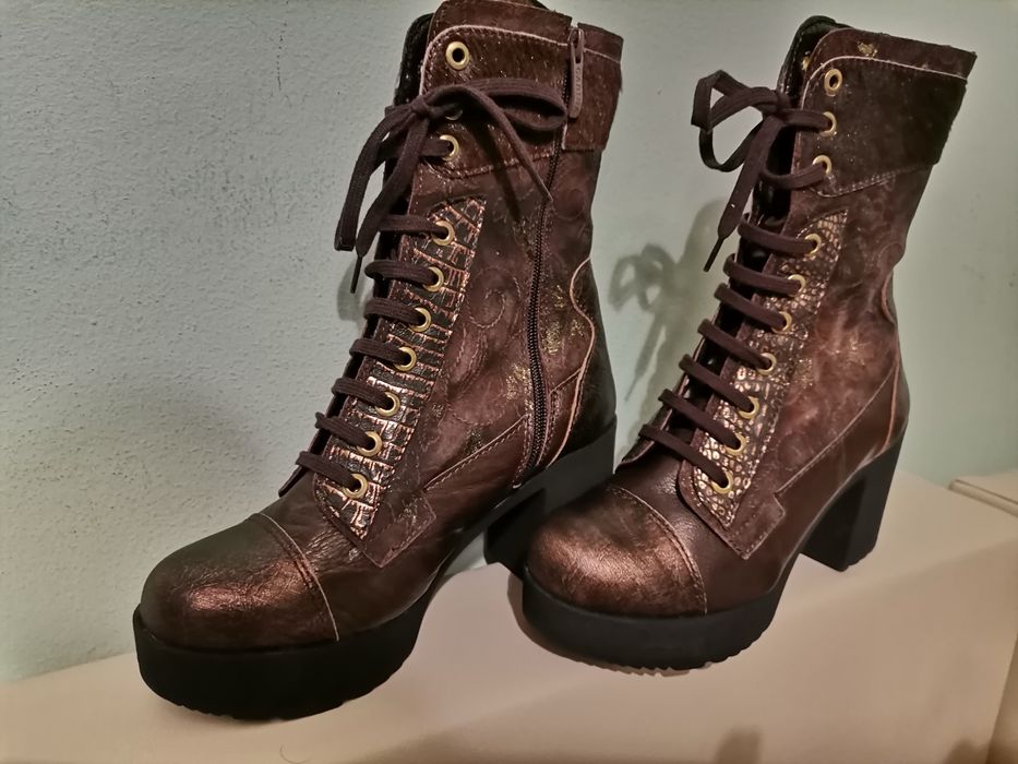 Дамски боти Gabina