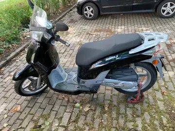 Scuter Kymco People S50 fără permis