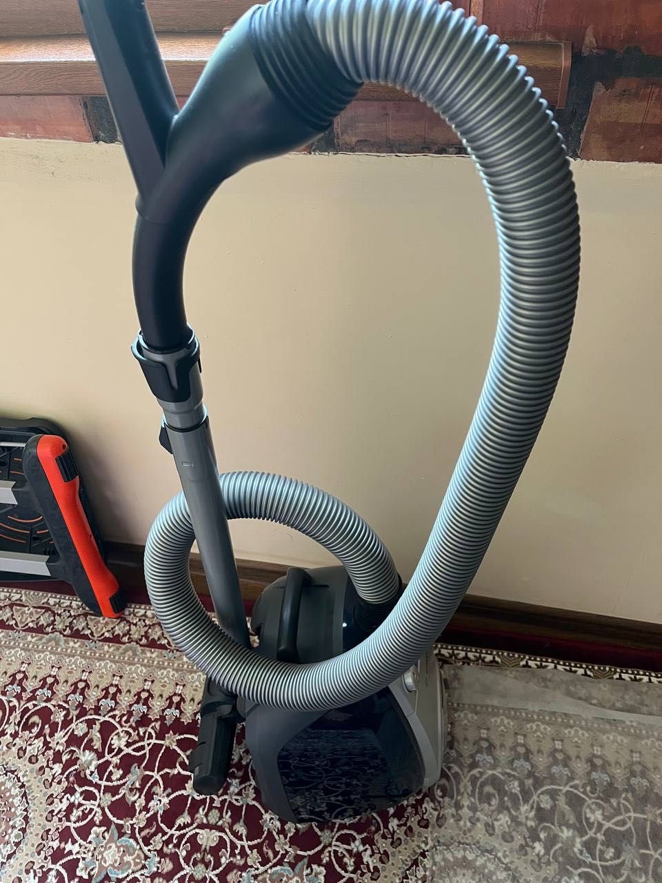 Пылесос Bosh Relaxx’x …Silent Clean