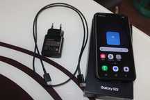 Samsung Galaxy S23, 256 GB
Phantom Black, 2