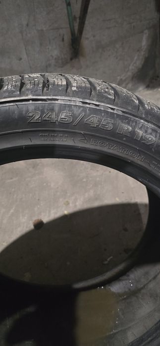 Продам шины Nokian