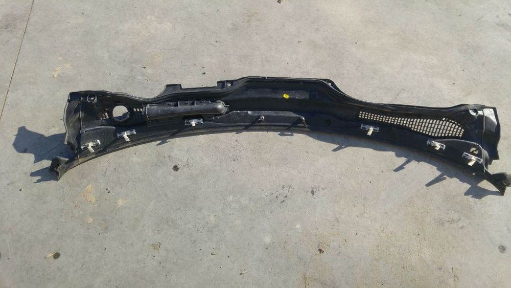 grila capota stergatoare volvo s40 30716315