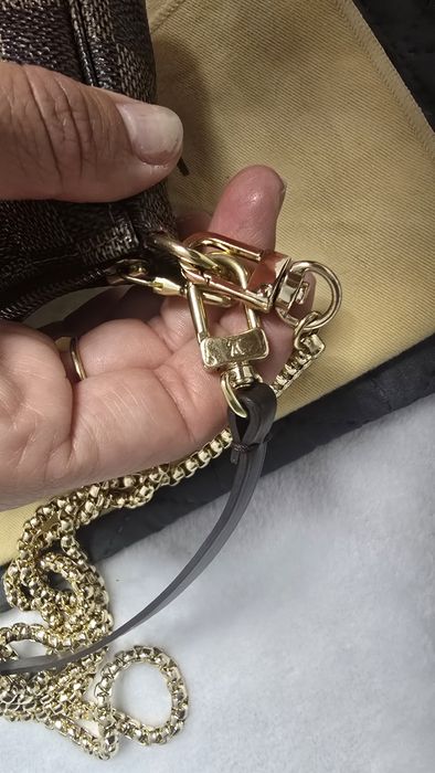 Geanta crossbody Louis Vuitton Eva cloth bag,maro,saculet,impecabila