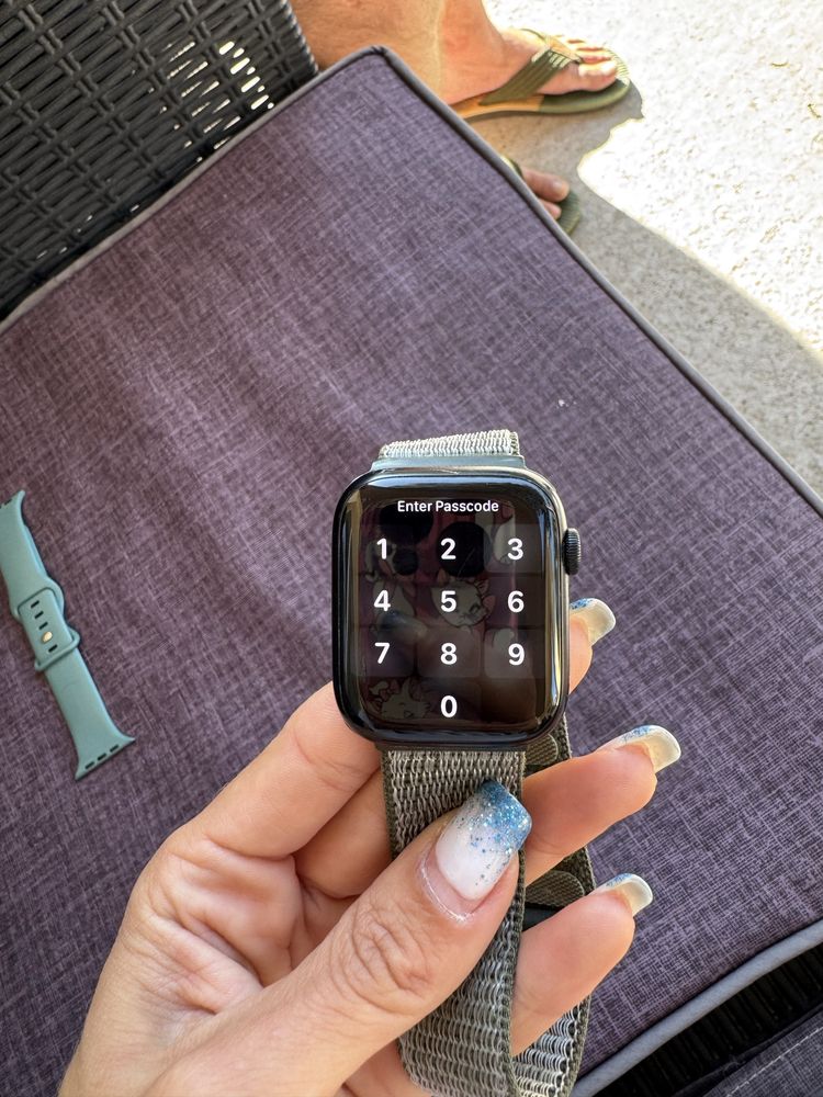 Iphone 15 pro 128gb +apple watch 9