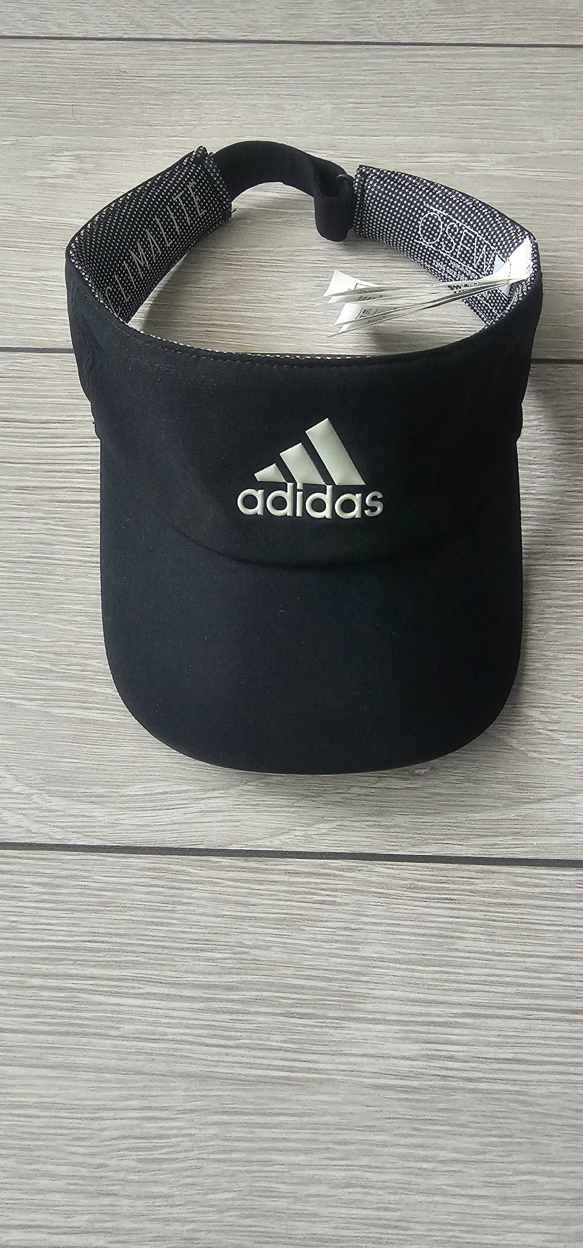 Шапка с козирка  Adidas