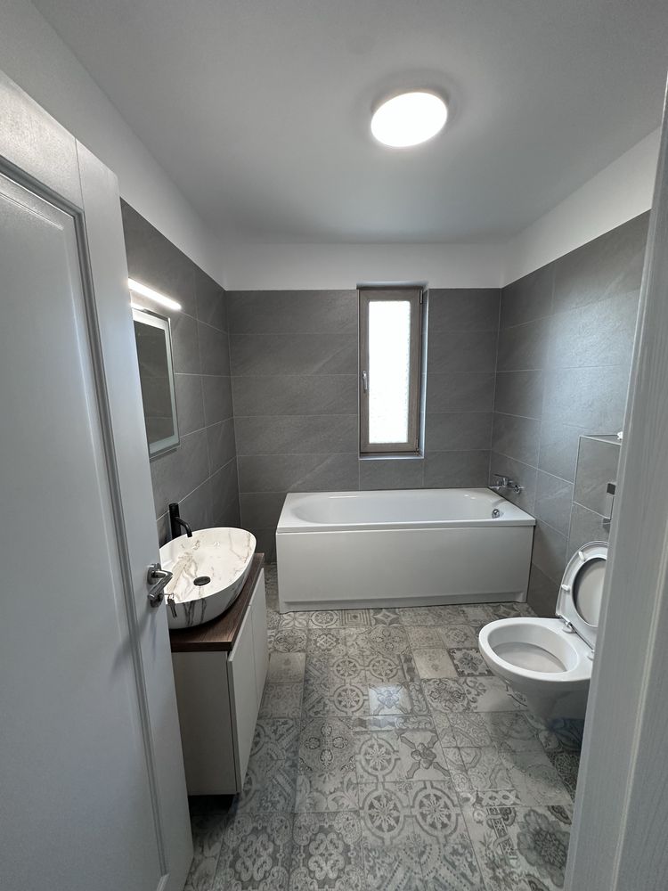 Proprietar Inchiriez casa Stefanesti, prima inchiriere