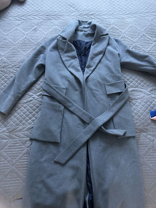 Пальто осеннее женское в хрошем состоянии