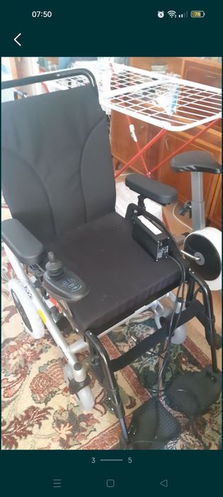 Fotoliu electric persoane cu dizabilități locomotorii