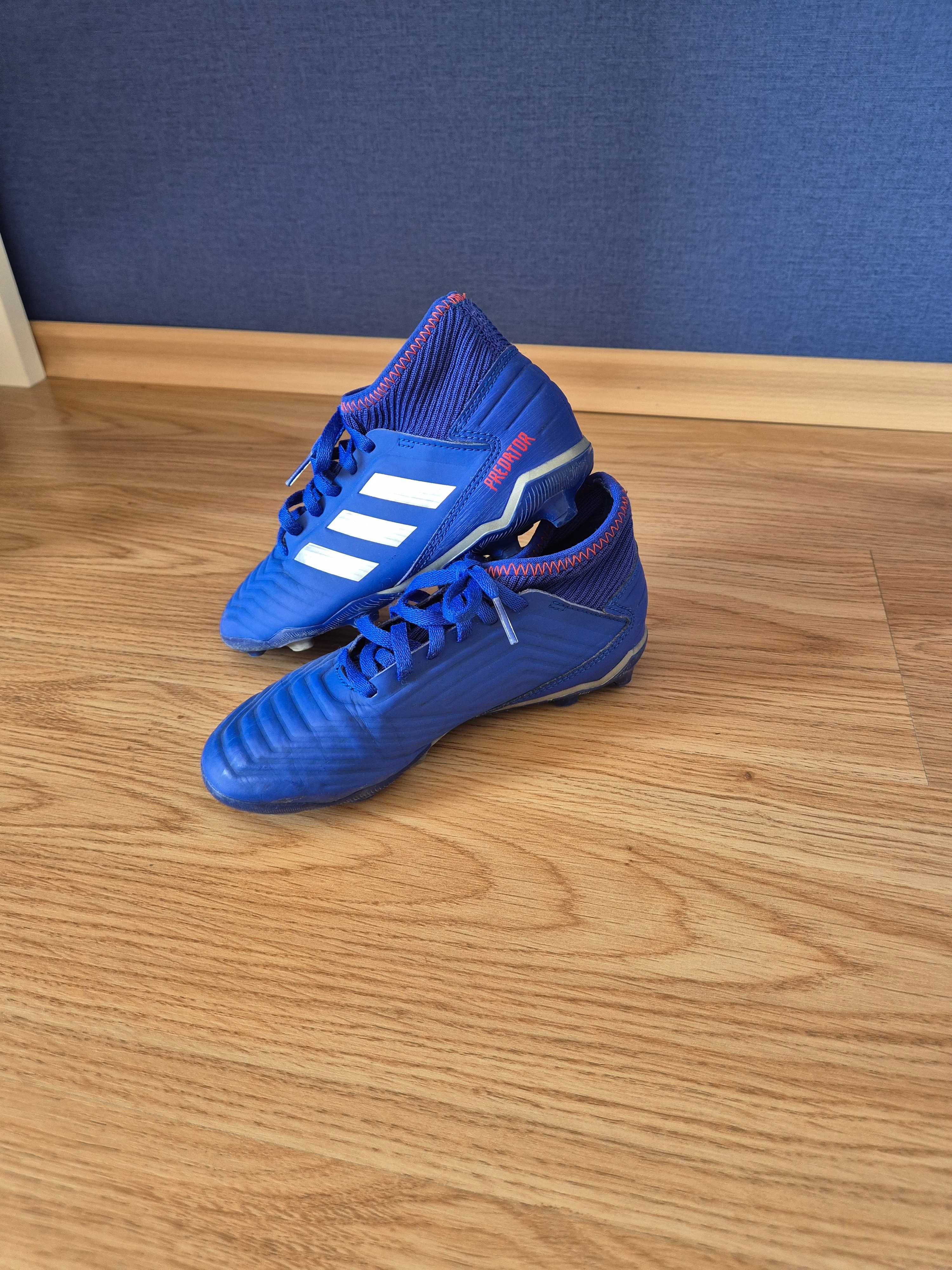 Детски футболни обувки Adidas