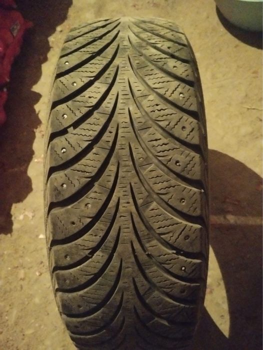 Шины 195/65/15 продам в отличным состояние
