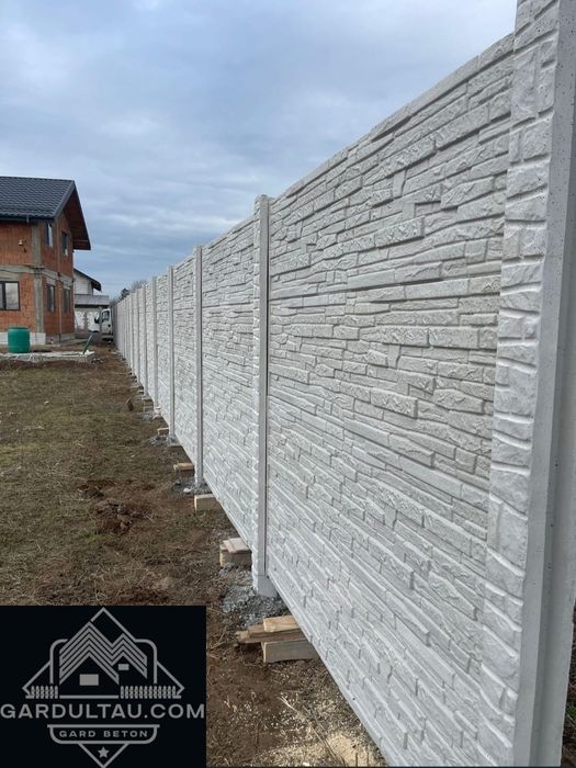 Garduri din beton comprimat placi stâlpi garduri cu montaj și transpor