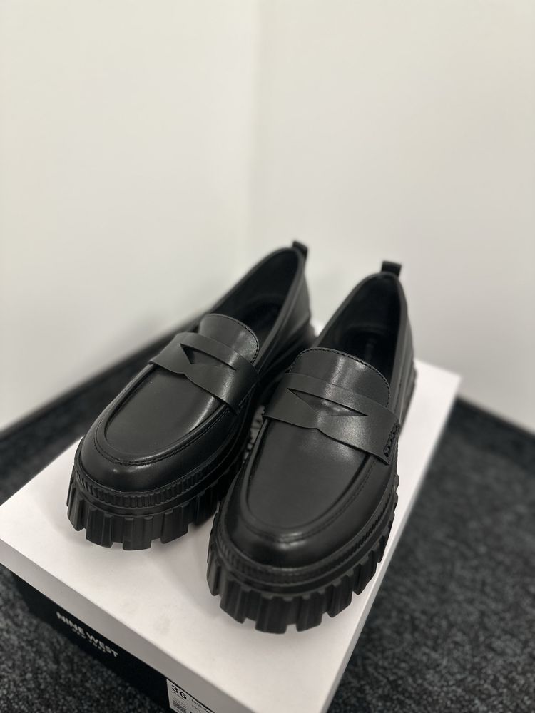 Дамски обувки Stradivarius