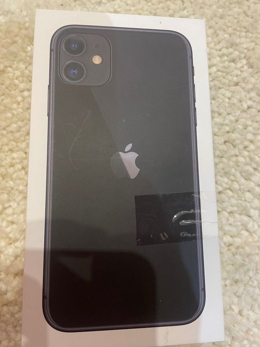 iPhone 11 черен 64 gb