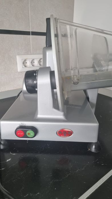 Feliator profesional RGV 25 GL