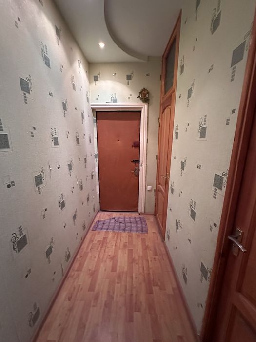 Феруза Продается квартира 2/4/4 балкон 1.5х6 Можно Под Ипотеку