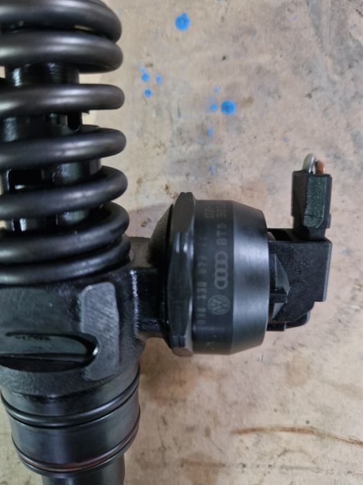 Injectoare VW Sharan 1.9 TDI cod 038130073AK BD