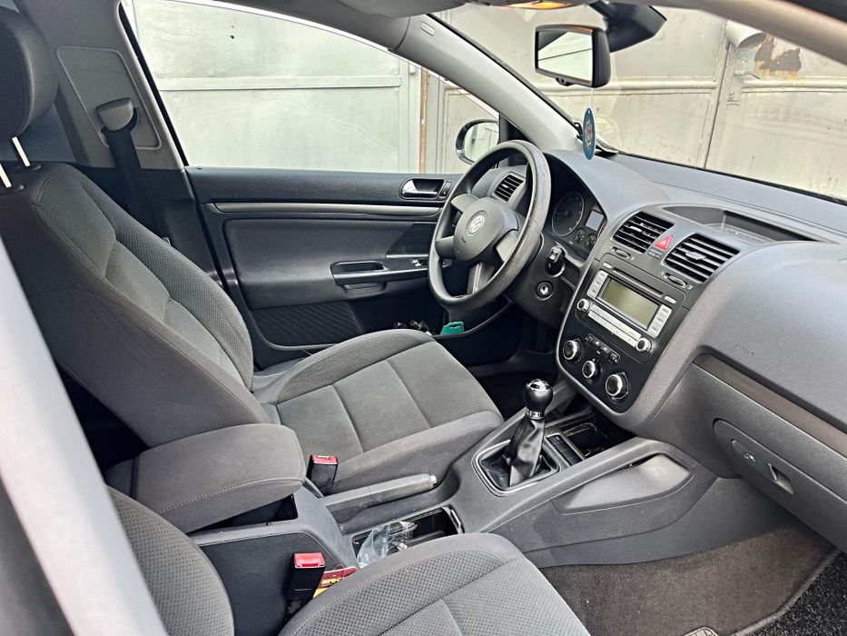 VW Golf 5 1.6 Mpi benzina Senzori park Pilot auto Klima
