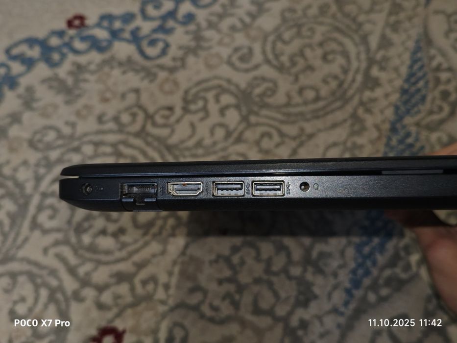 Laptop Hp intel core i3 7th gen