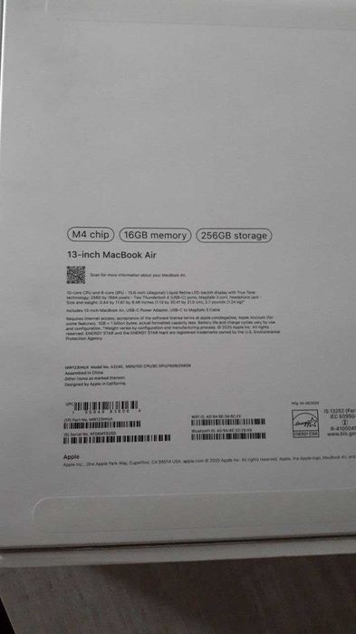 macbook air m4 13inch 16/256 gb va 2 tb hard sotiladi