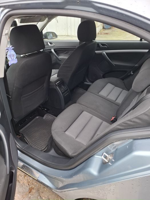 Vand skoda octavia 2  1.4 benzina 2006