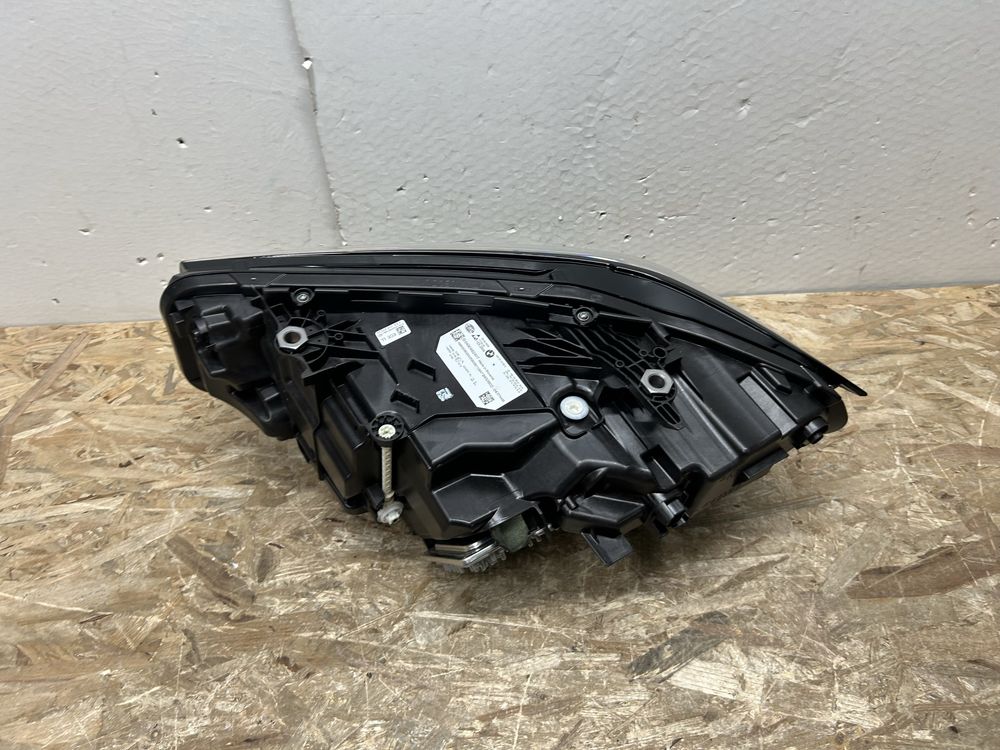 Far bmw G20 G21 seria 3 lci full led adaptiv 2021-2024