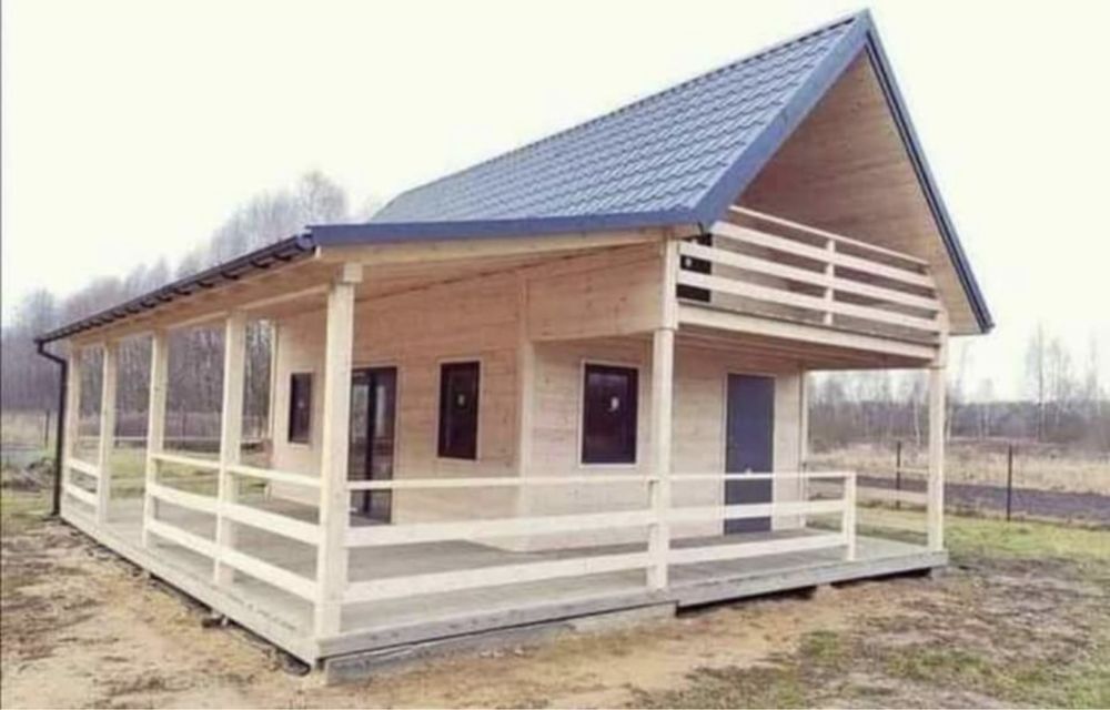 Vand case modulare din lemn de locuit