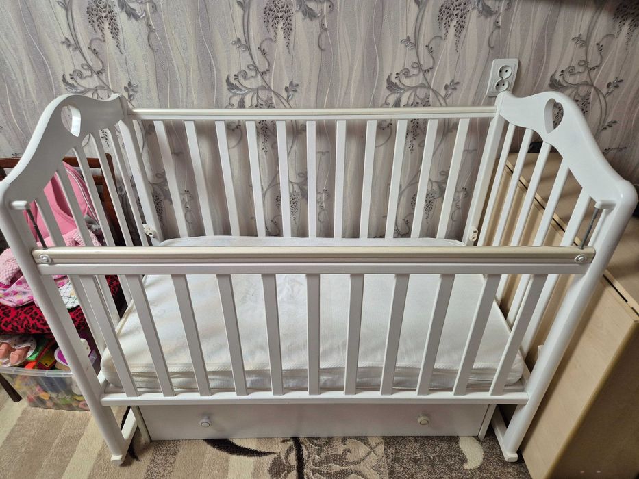 Кроватка детская