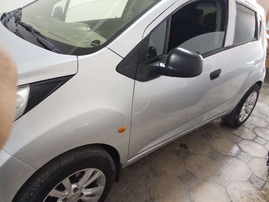 2012 yil Spark sotiladi .5400$