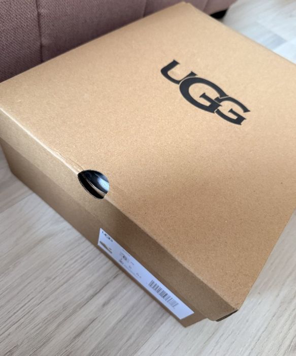 UGG funkette și UGG mini dipper! Oferta 50%