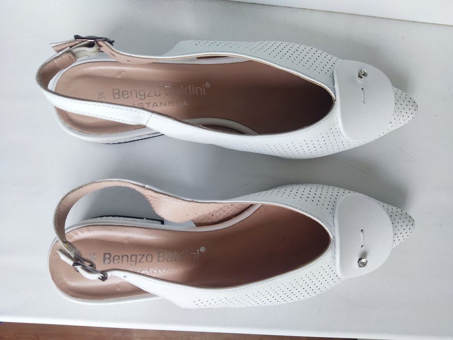 Обувь женская летняя