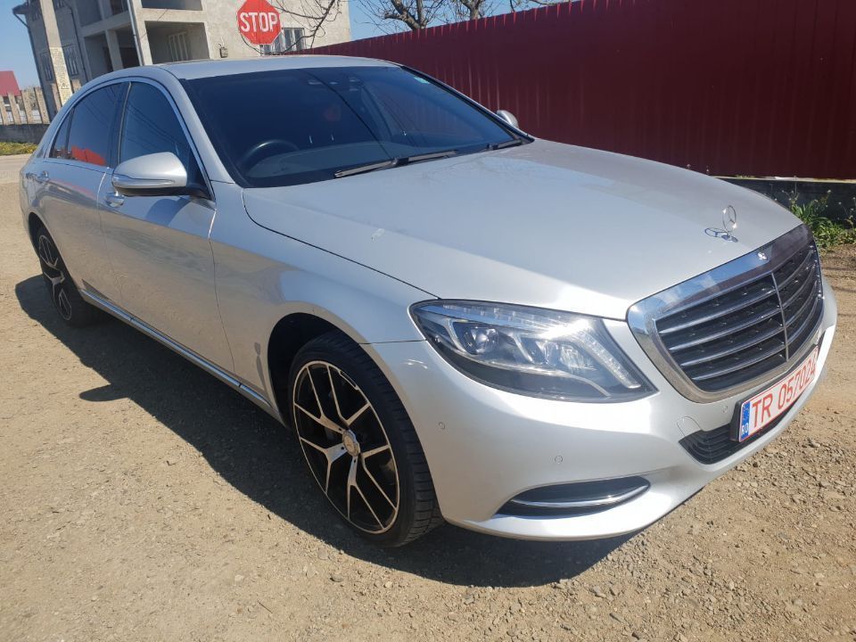 rampa injectoare praguri prag racitor gaze debitmetru aer parasolare plafoniera injector pompa  Mercedes S CLASS W222 s350 motor 3.0cdi euro 6 om642 dezmembrez s320 dezmembrari e class w212