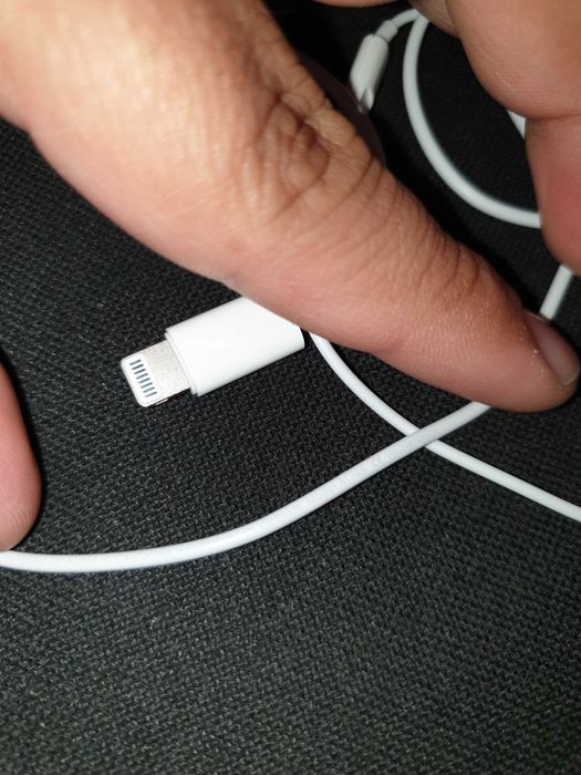 Casti iPhone Apple lightning cu serie originale ca noi sport