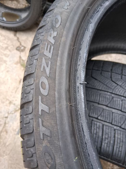 295 30 19 PIRELLI 2бр зимни