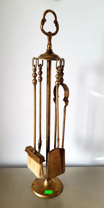 Carafa/ustensile semineu vechi din bronz și alamă