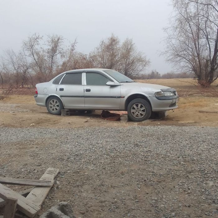 Опел вектра.В. 1.6. Аптамат