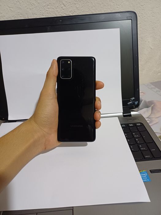 Samsung se 20+ sotiladi